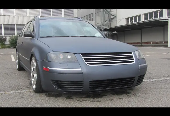 B5.5 Passat Badgeless Grille (R36 Style) 1