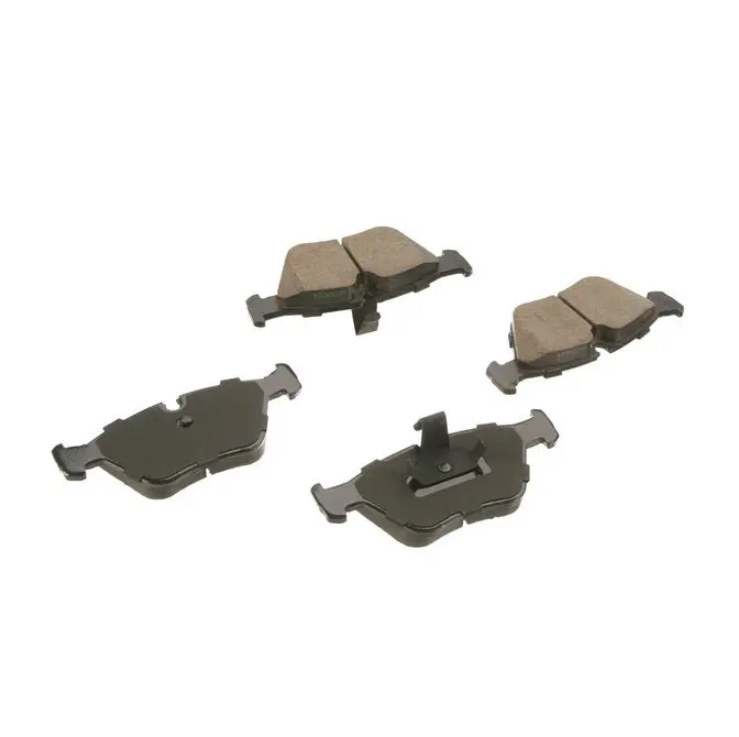 Akebono Euro Ceramic Front Brake Pads (E39 525I/528I) 1