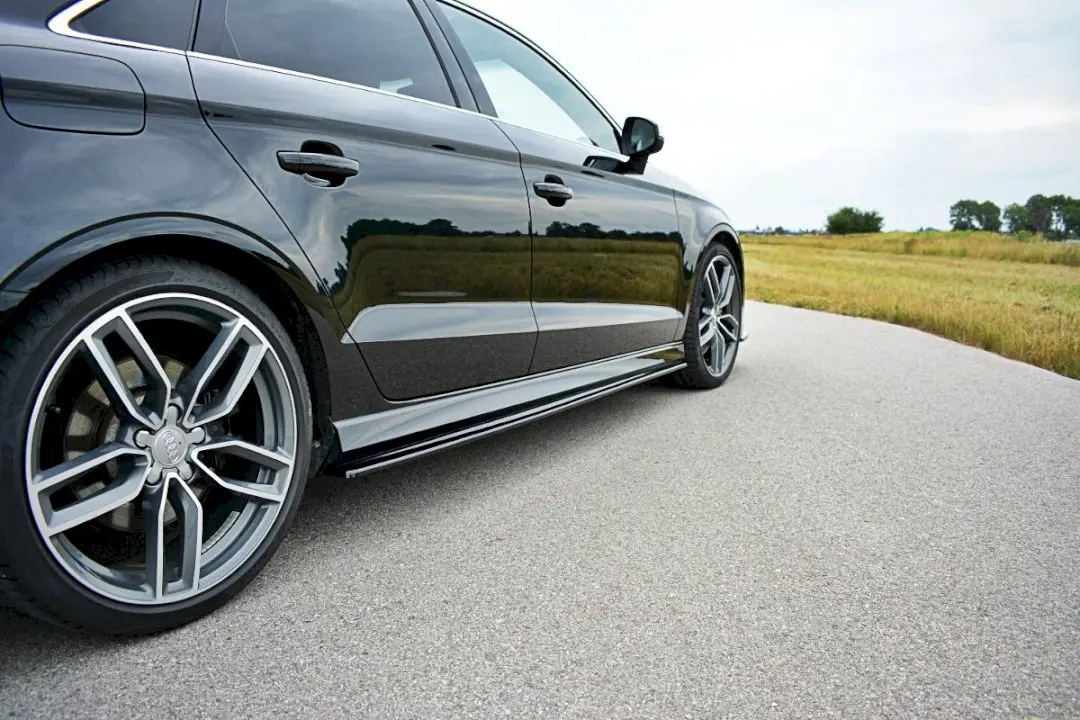 Maxton Design Side Skirts Splitters Audi S3 / A3 S-Line 8V / 8V Fl Sedan 1