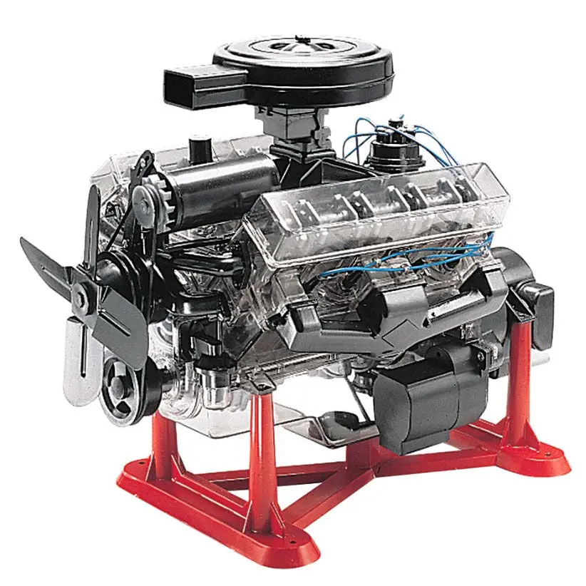 Revell Germany 1/4 Visible V8 Engine 1