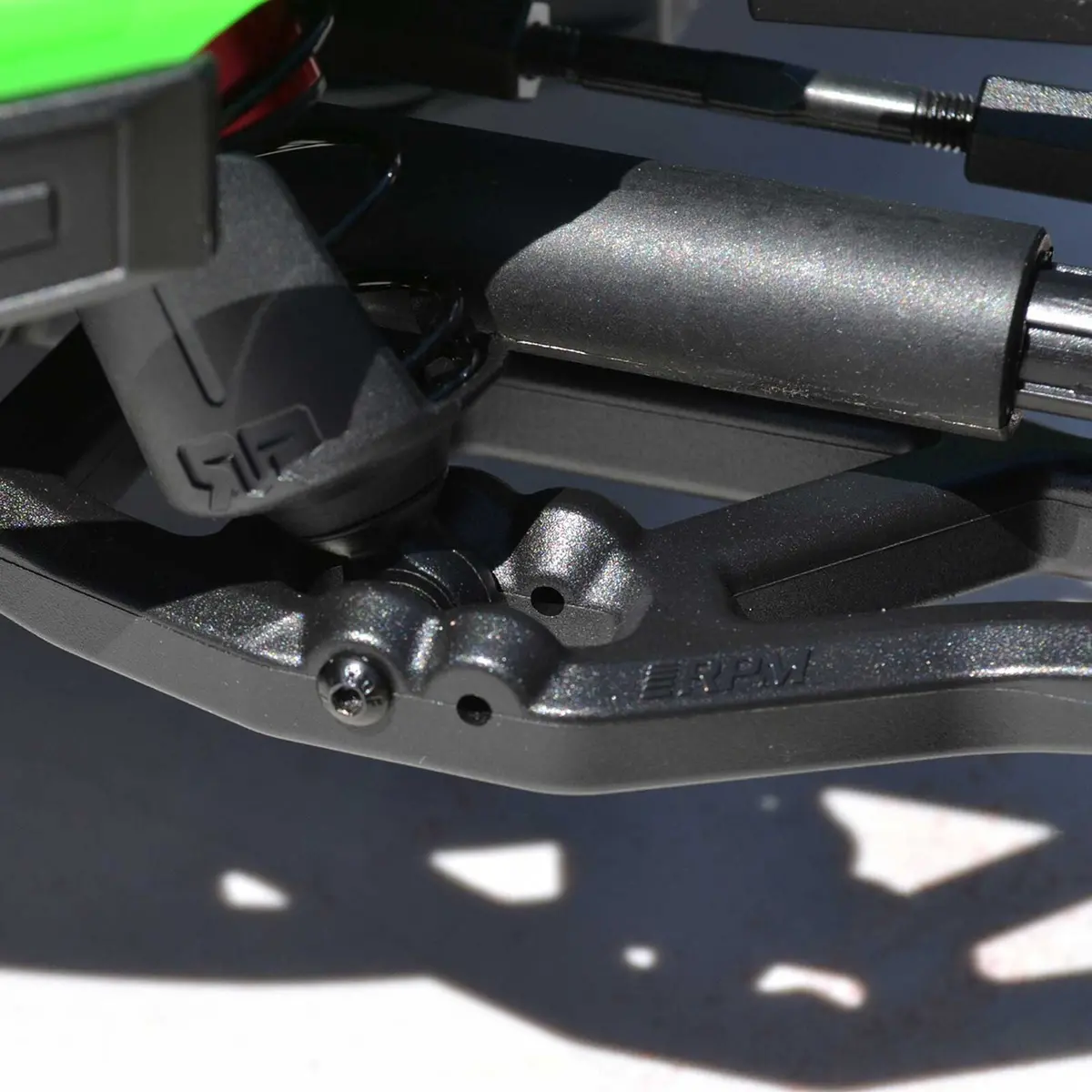 Rpm Front A-Arm Set: 1/10 Kraton & Outcast 4S 2