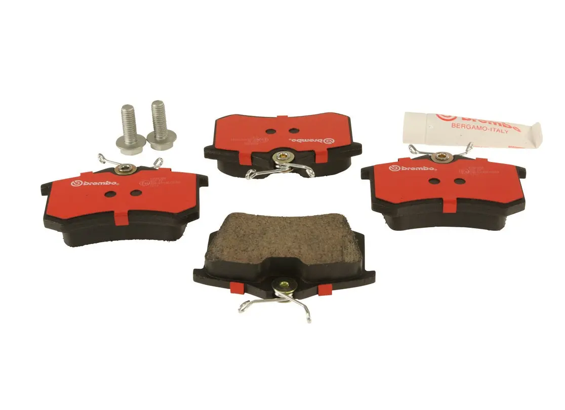 Brembo Ceramic Brake Pads (Rear) 1