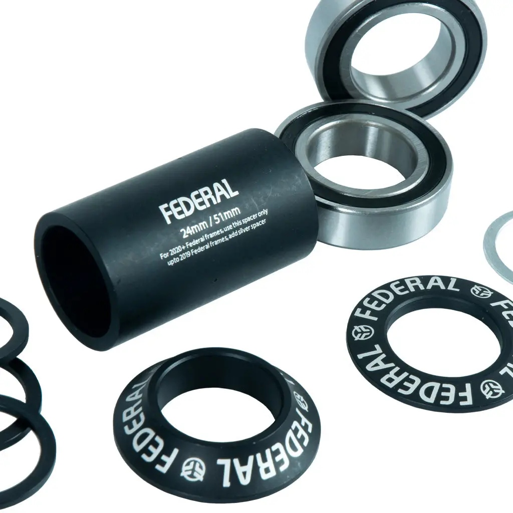 Federal V2 Mid Bottom Bracket - Black 2