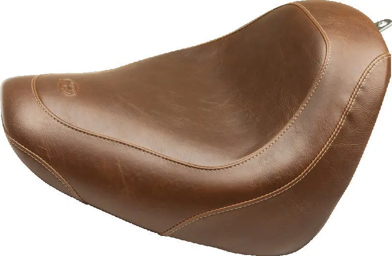 Mustang Solo Seat For Harley-Davidson Fat Bob (2018–2021) – Brown Wide Tripper Design 1