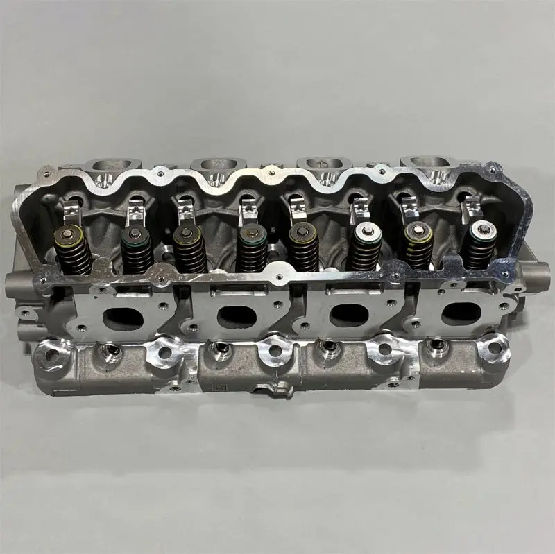 Ford Racing Assembled Left-Hand Cylinder Head For 7.3L Power Stroke Diesel Engine 1